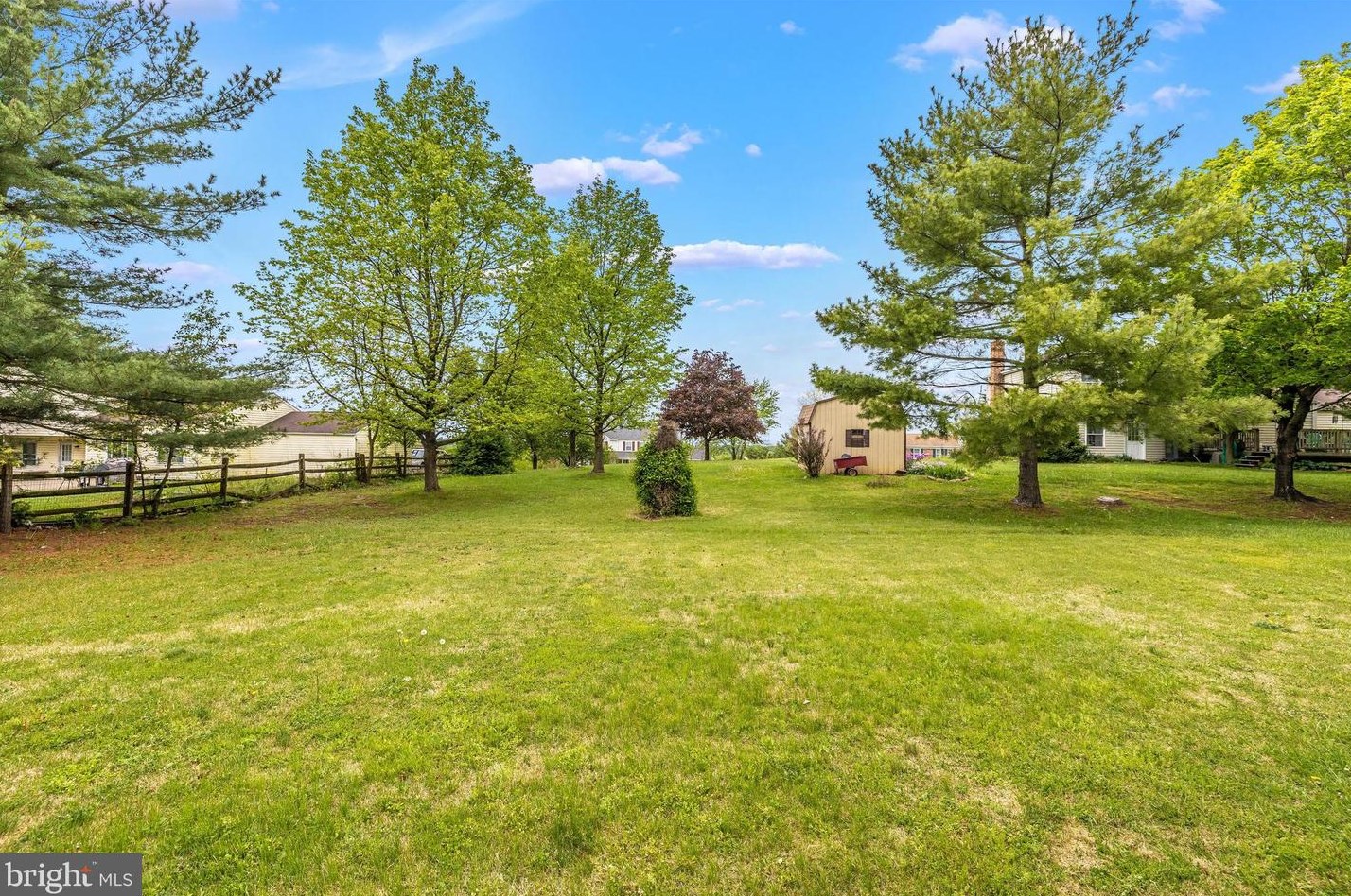 1704 Main St, Mount Airy MD  21771-5398 exterior