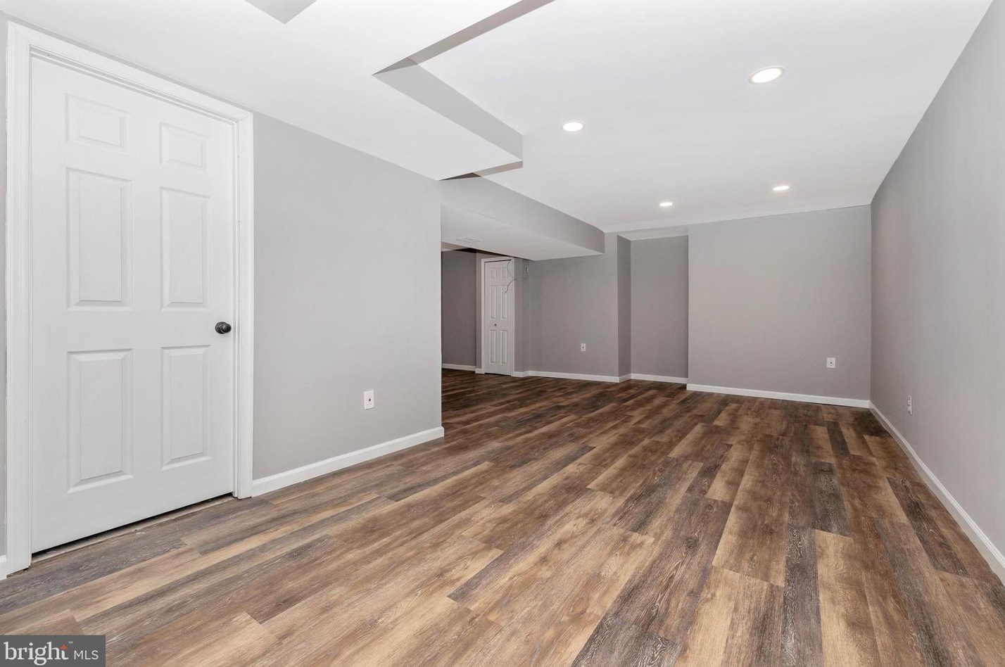 1704 Main St, Mount Airy MD  21771-5398 exterior