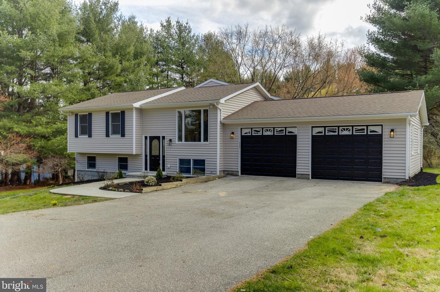 2535 Kays Mill Rd, Patapsco MD  exterior