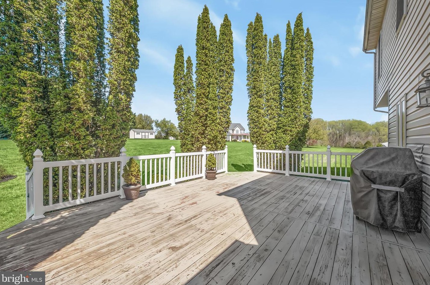 3730 Secret Fence Dr, Mount Airy MD  21771-8060 exterior