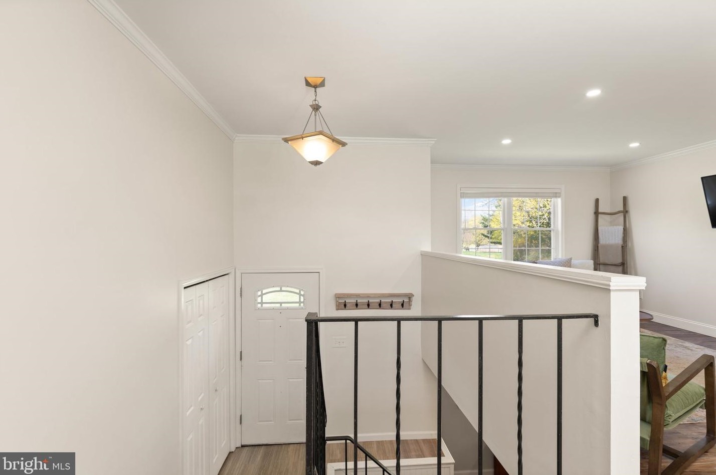 2446 Braddock Rd, Mount Airy MD  21771-8802 exterior