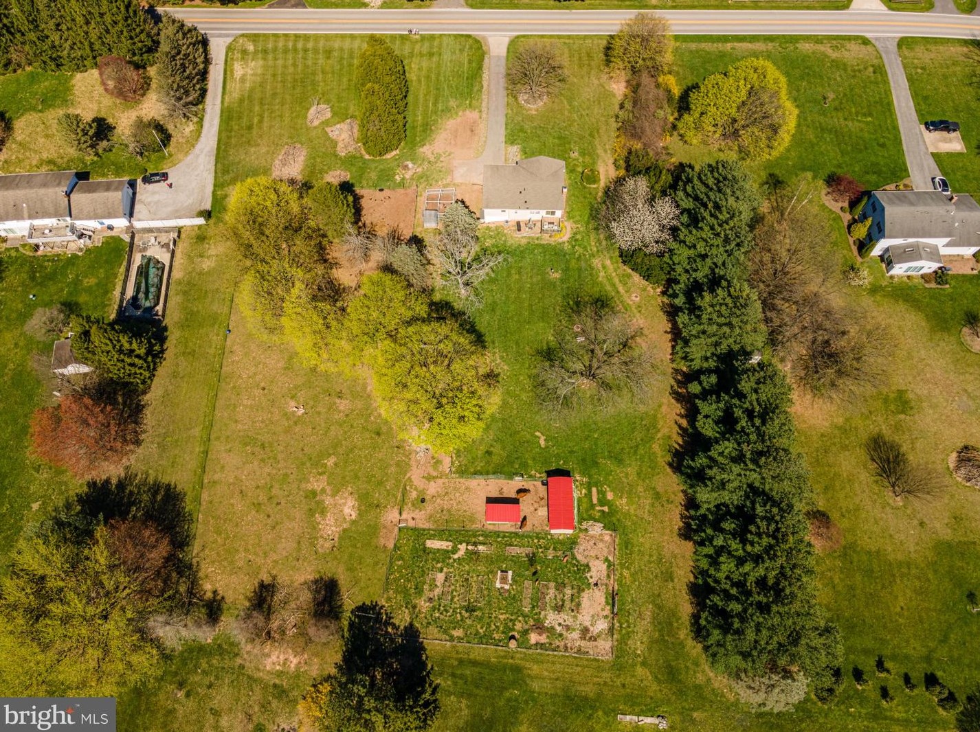 2446 Braddock Rd, Mount Airy MD  21771-8802 exterior