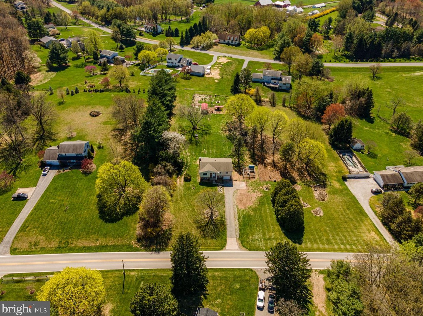 2446 Braddock Rd, Mount Airy MD  21771-8802 exterior