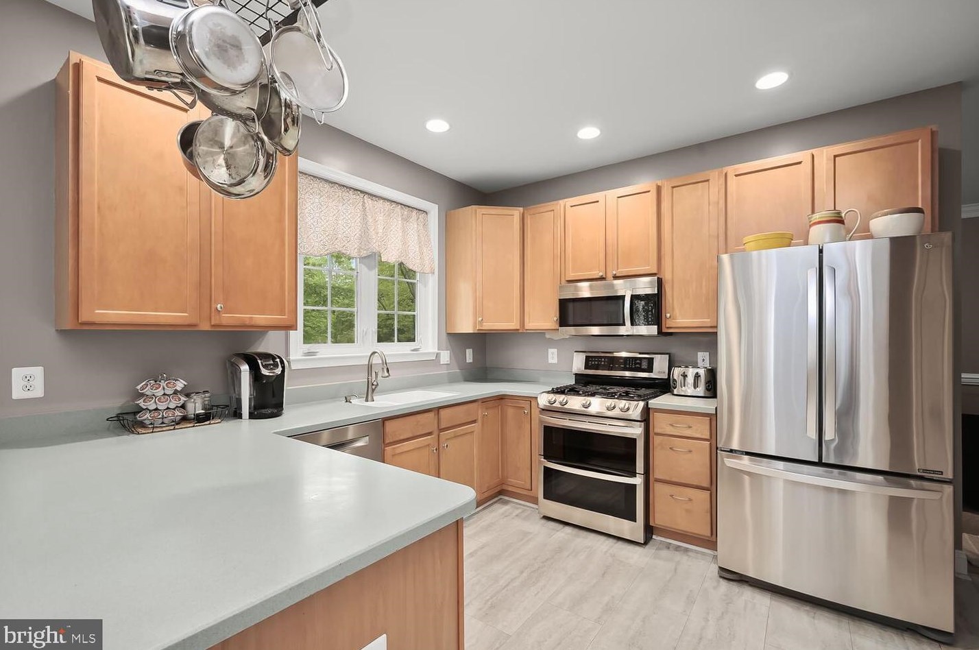 3709 Falling Green Way, Mount Airy MD  21771-8014 exterior