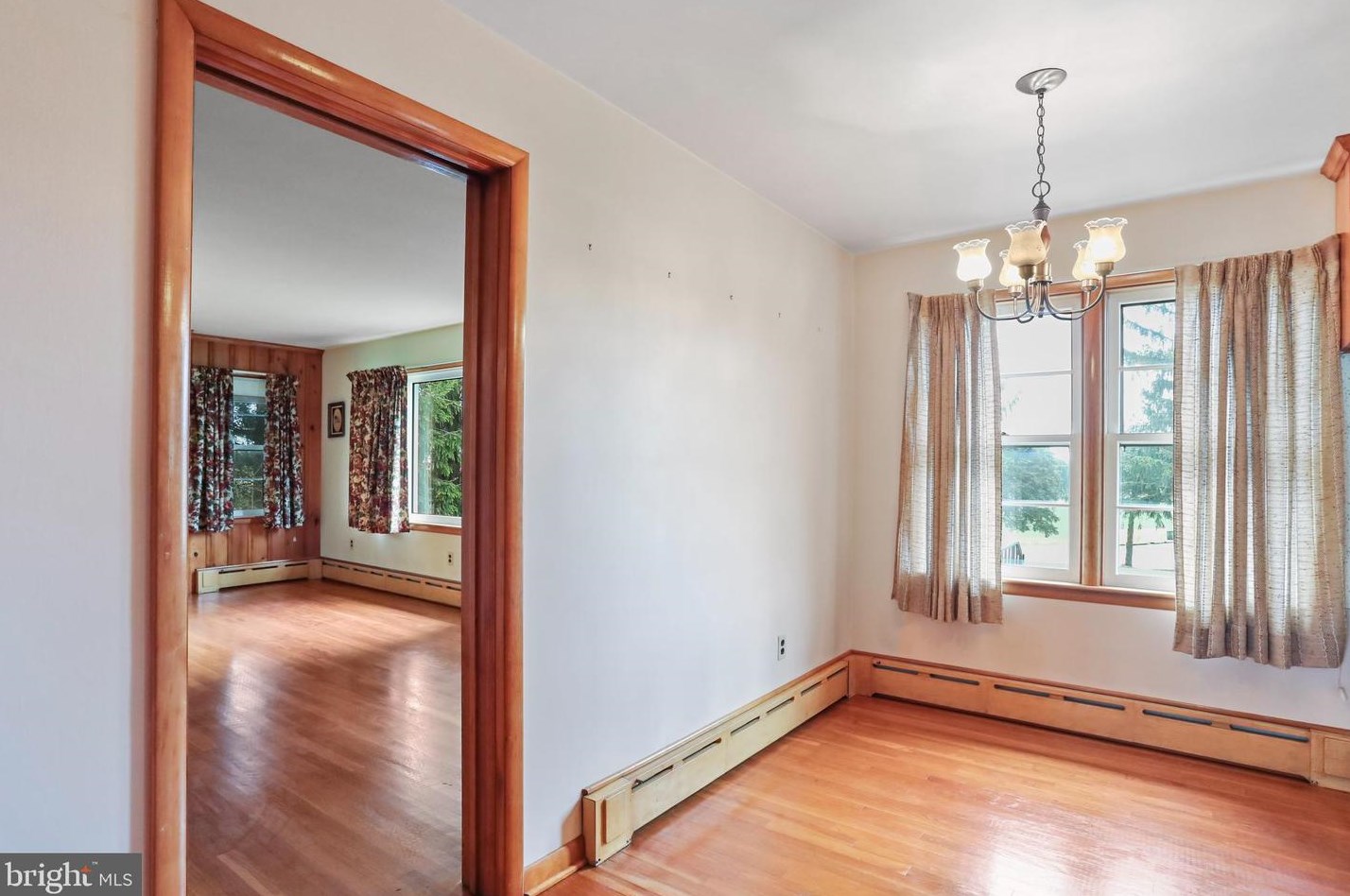 2632 Braddock Rd, Mount Airy MD  21771-8914 exterior