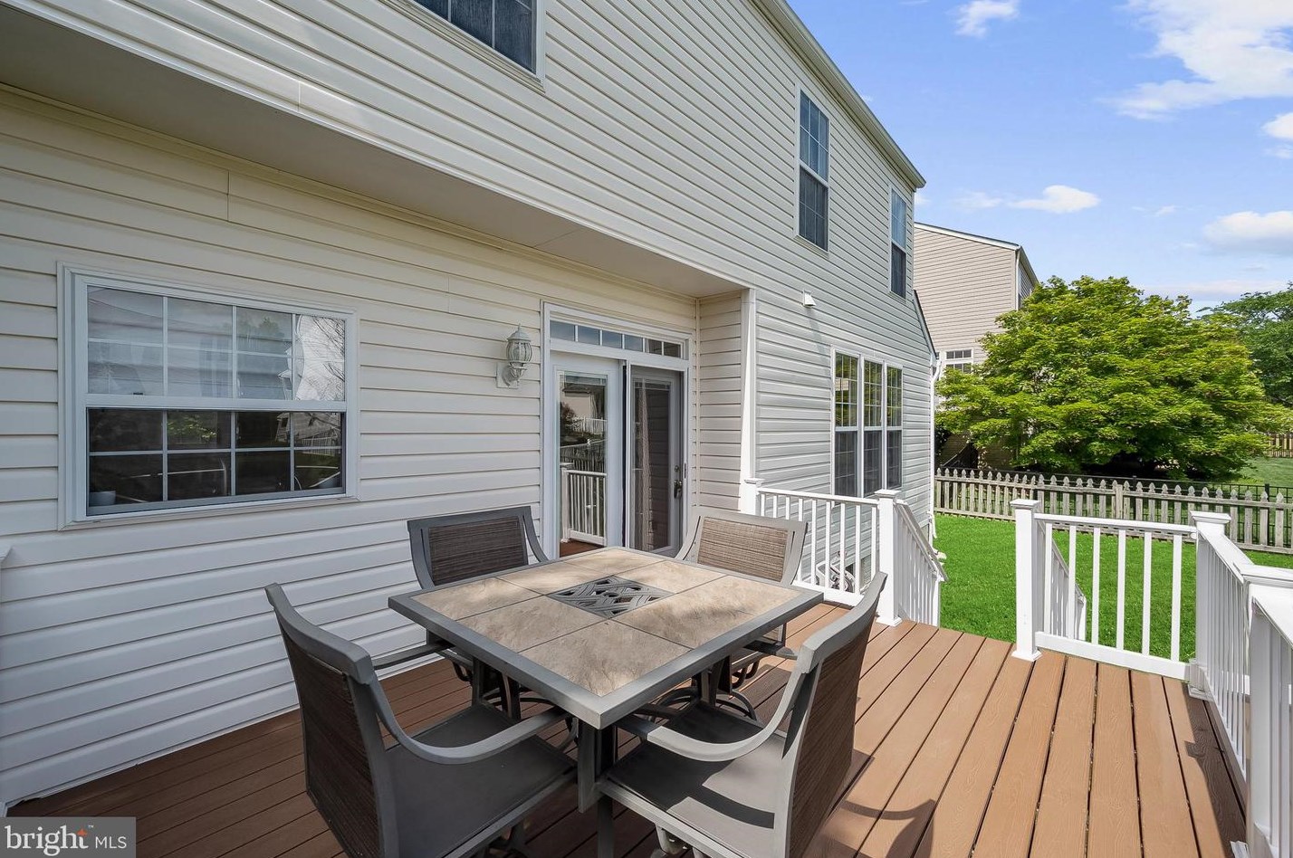 1309 Longbow Rd, Mount Airy MD  21771-5630 exterior