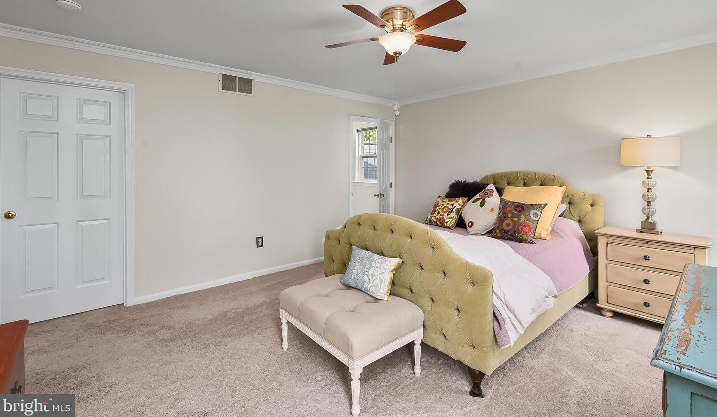 1309 Longbow Rd, Mount Airy MD  21771-5630 exterior