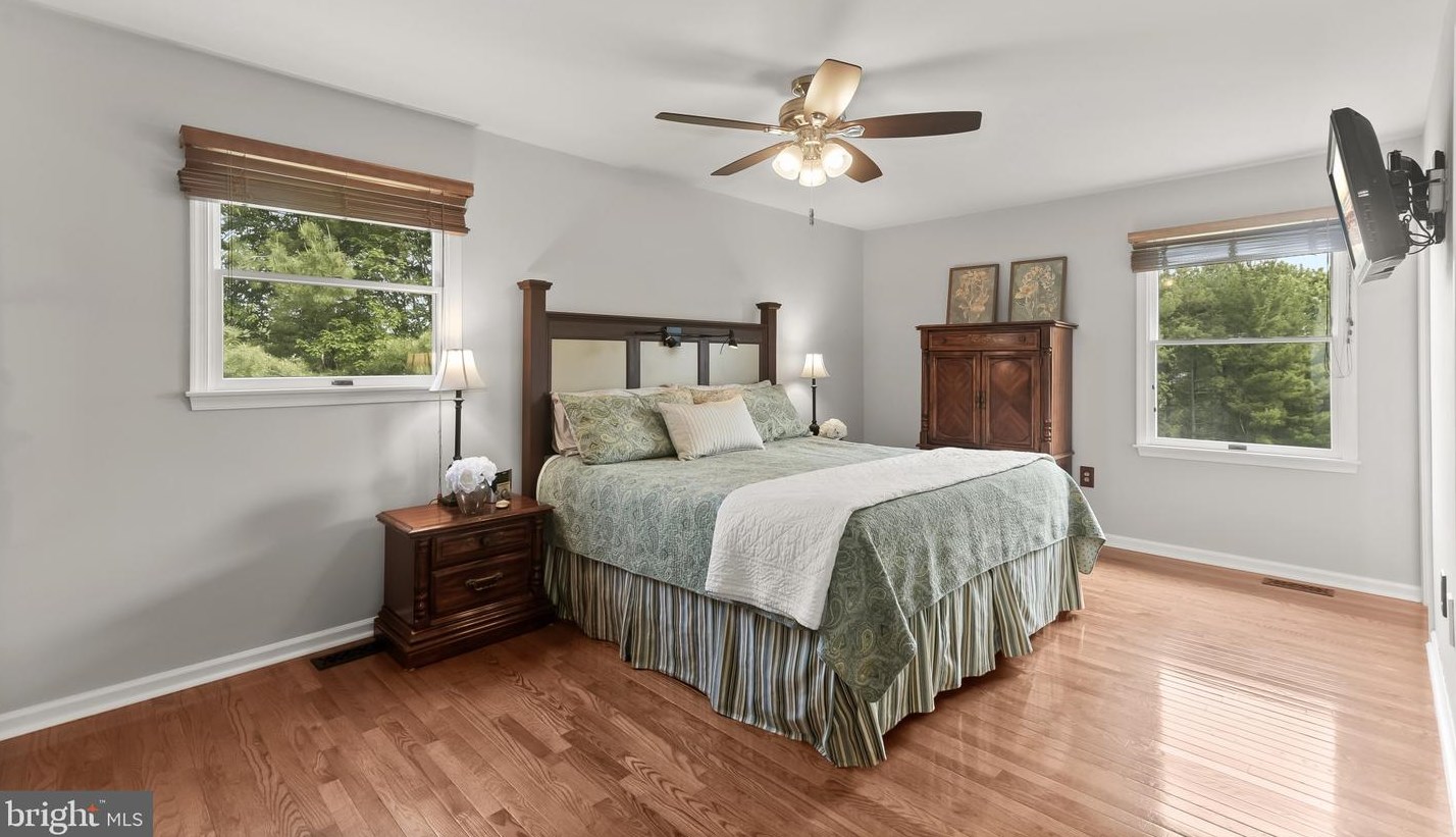 7241 Glenridge Dr, Mount Airy MD  21771-7242 exterior