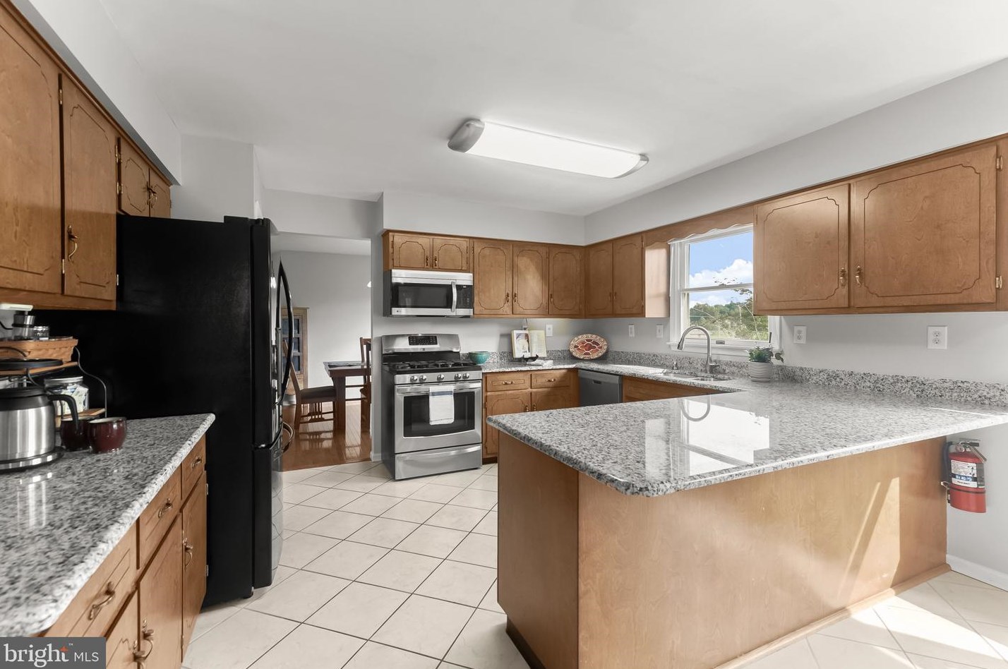 7241 Glenridge Dr, Mount Airy MD  21771-7242 exterior