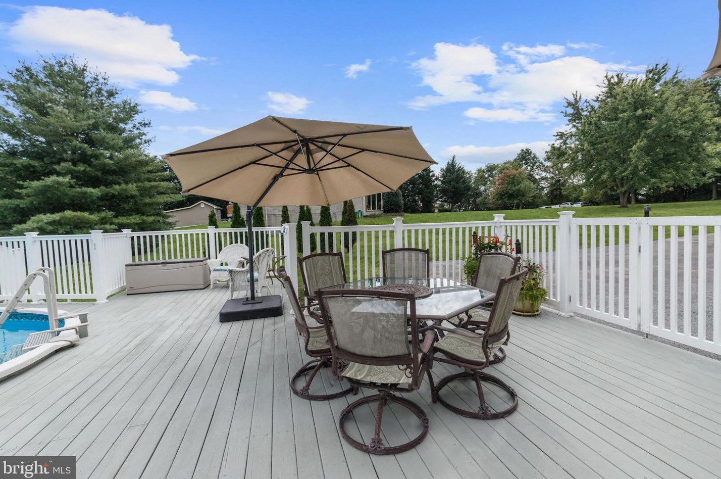 7241 Glenridge Dr, Mount Airy MD  21771-7242 exterior