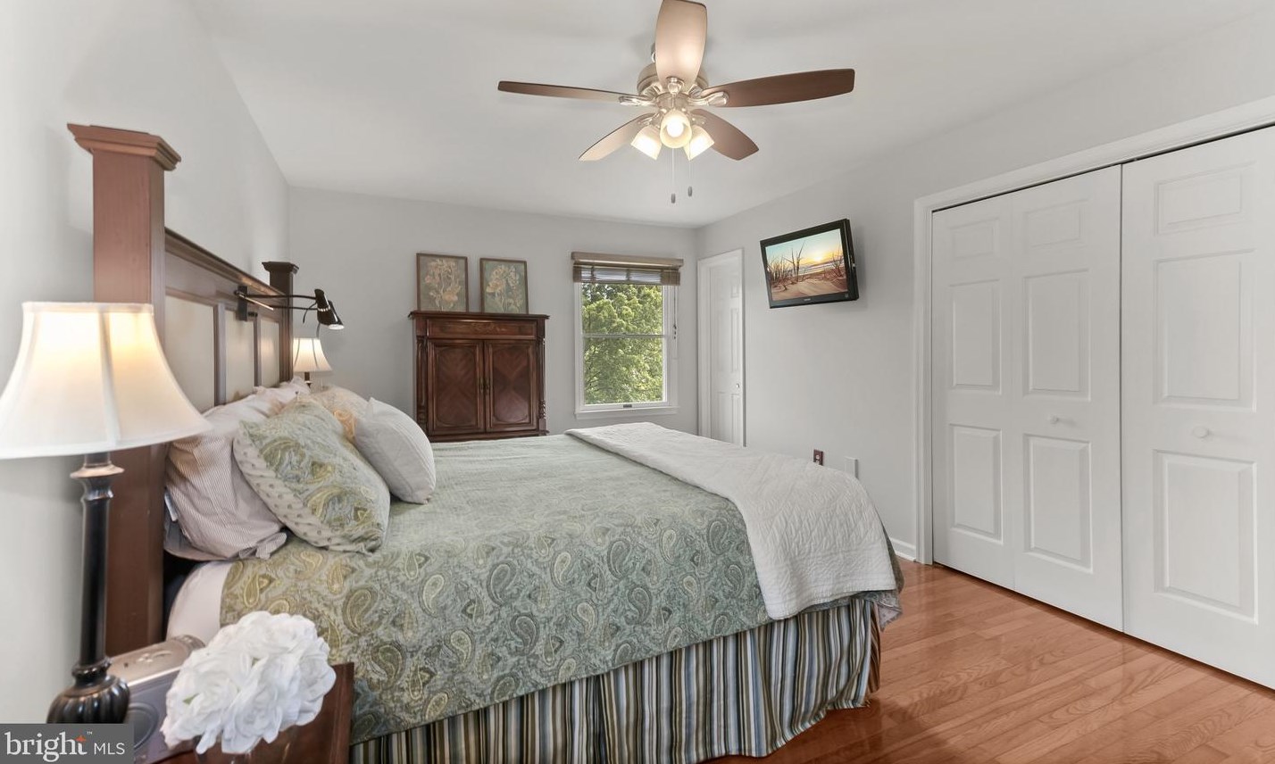 7241 Glenridge Dr, Mount Airy MD  21771-7242 exterior