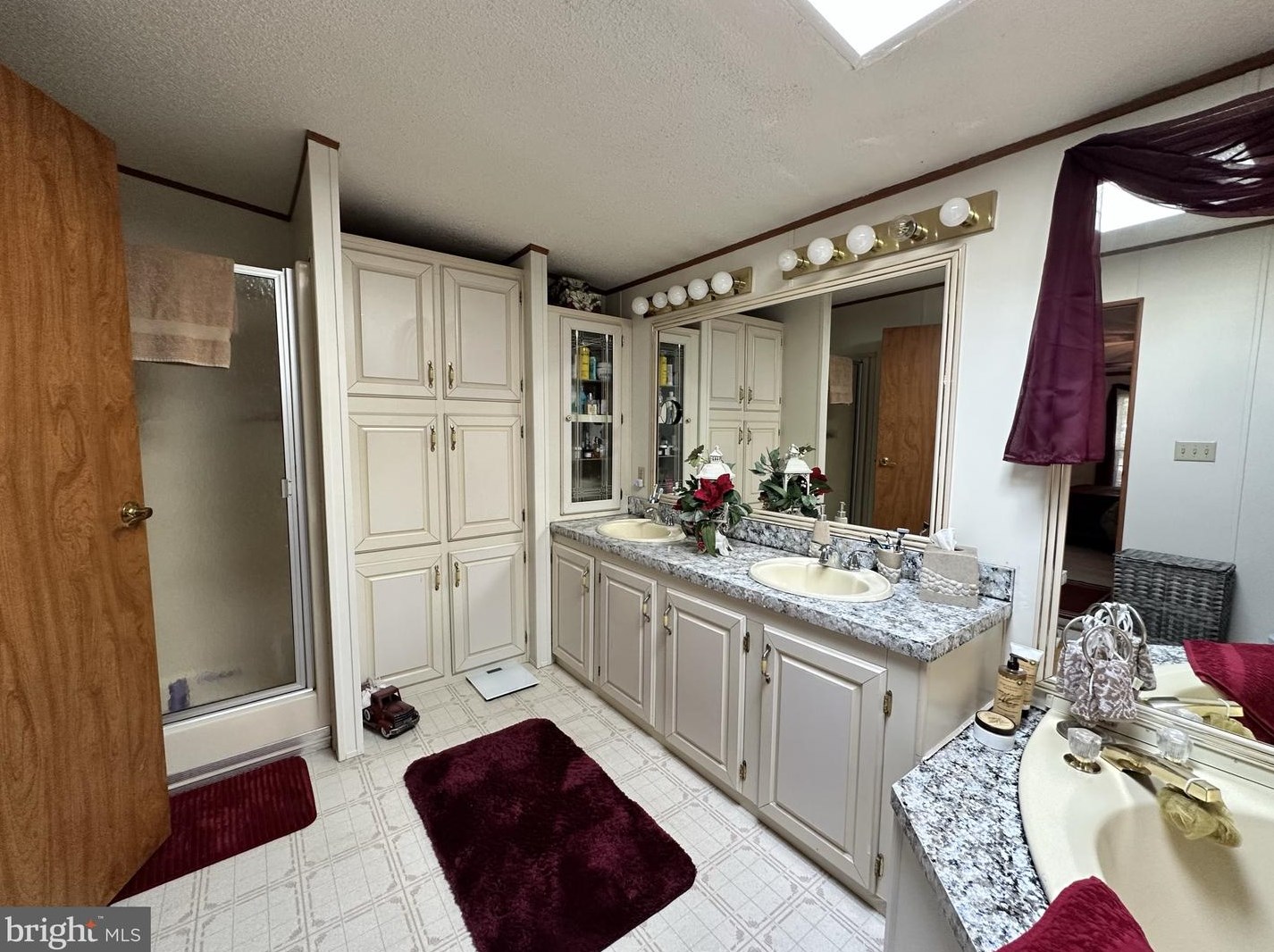 130 Lassiter Cir, Patapsco MD  21048-1801 exterior