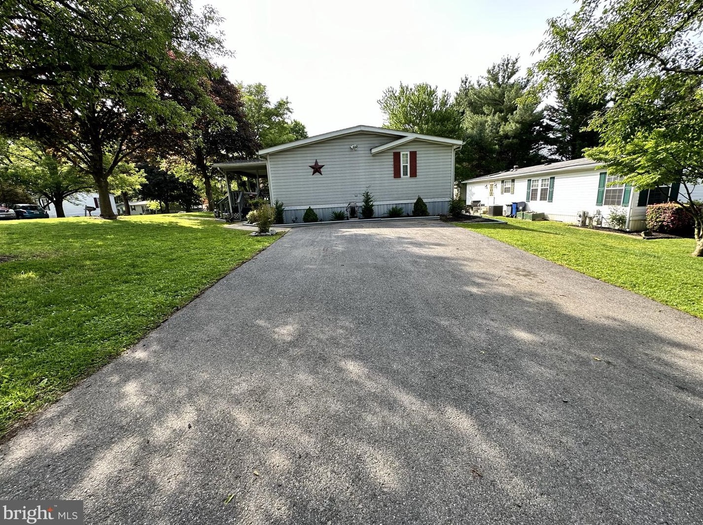 130 Lassiter Cir, Patapsco MD  21048-1801 exterior