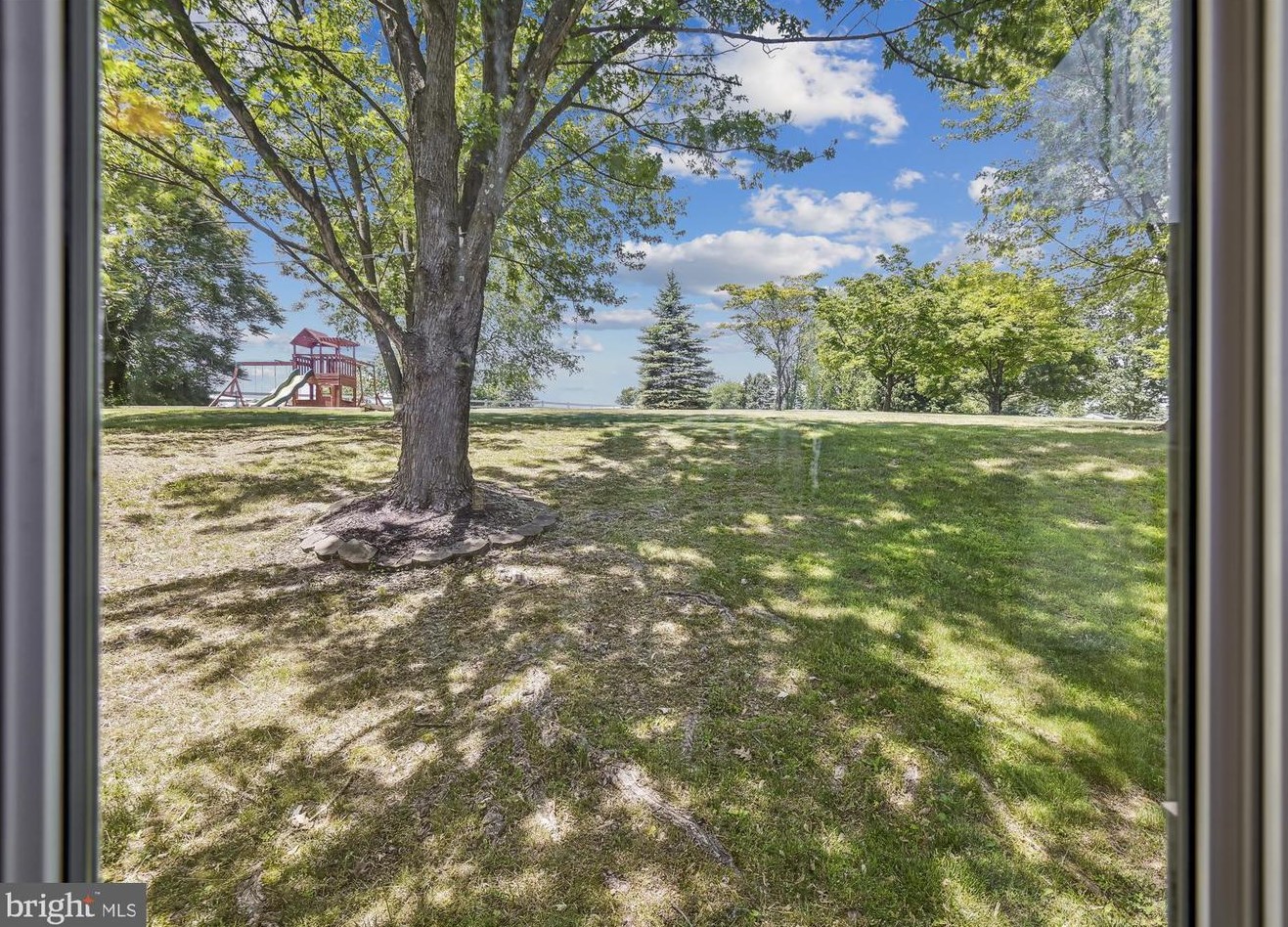 5156 Perry Rd, Mount Airy MD 21771-8828 exterior