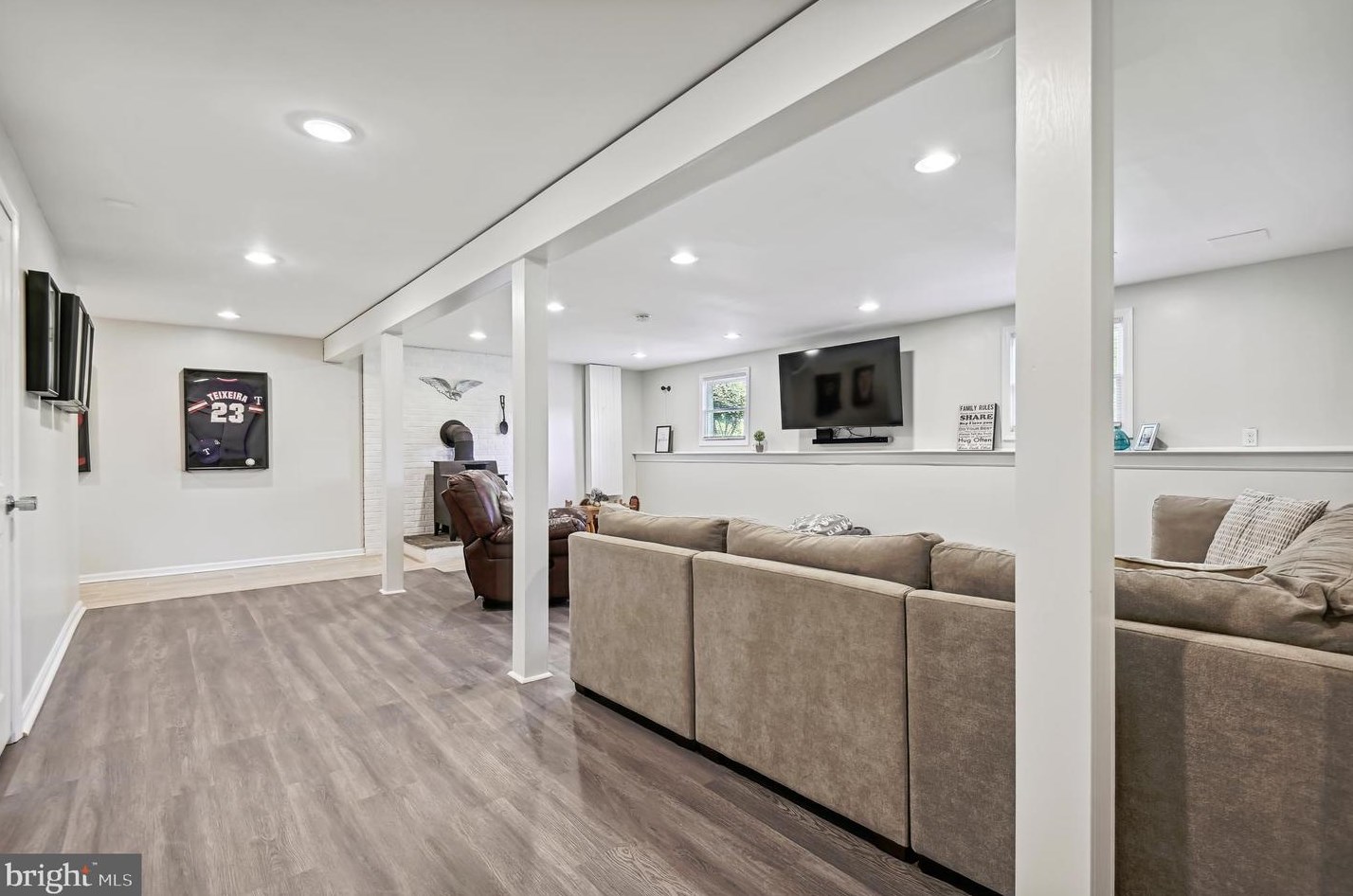 5156 Perry Rd, Mount Airy MD 21771-8828 exterior