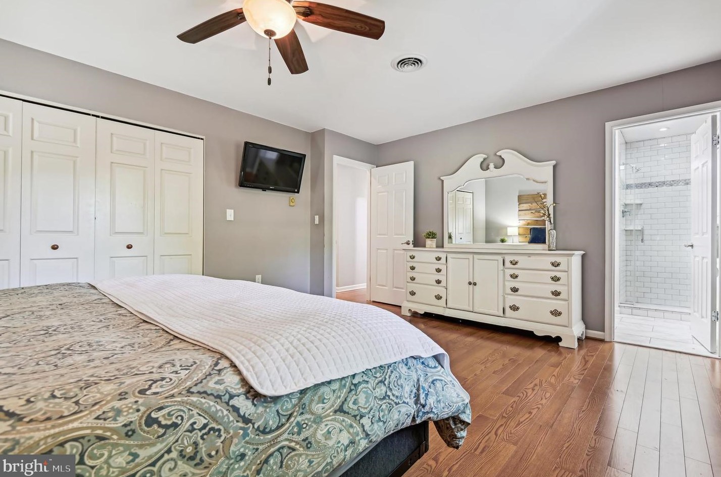 5156 Perry Rd, Mount Airy MD 21771-8828 exterior