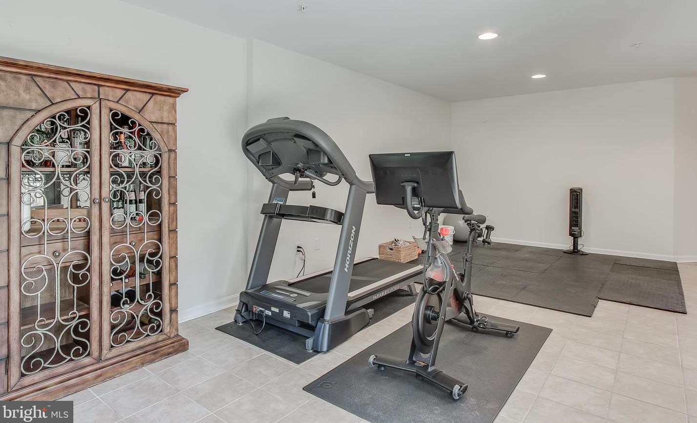 1930 Reading Ct, Mount Airy MD 21771-7754 exterior