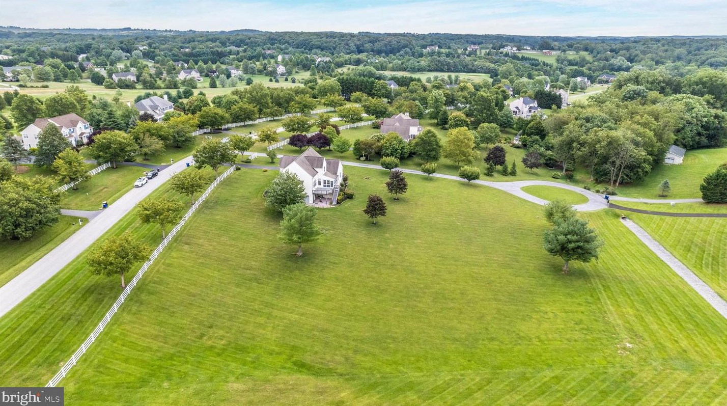 3185 Jupiter Island Ct, Mount Airy MD 21771-8070 exterior