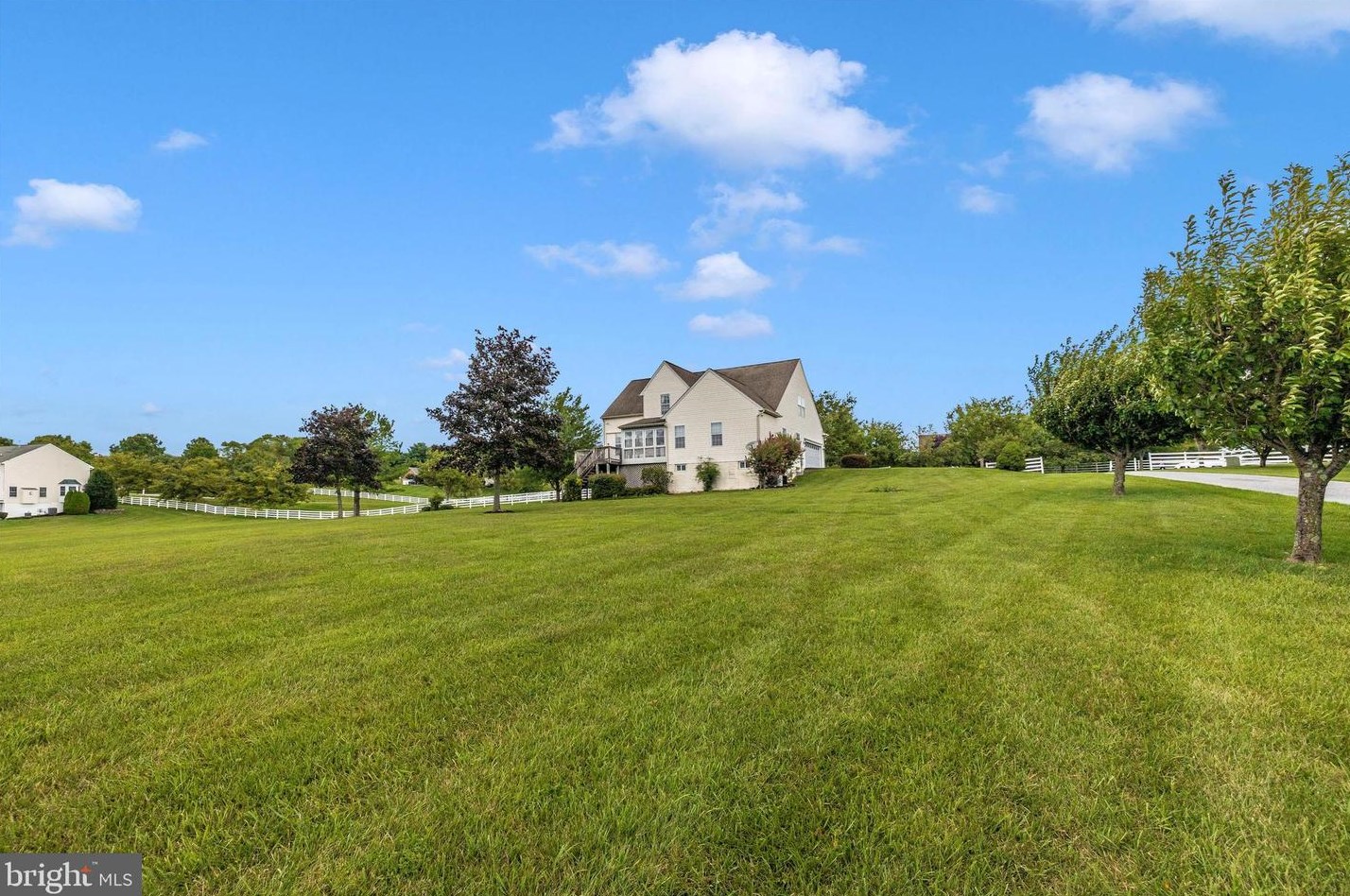 3185 Jupiter Island Ct, Mount Airy MD 21771-8070 exterior