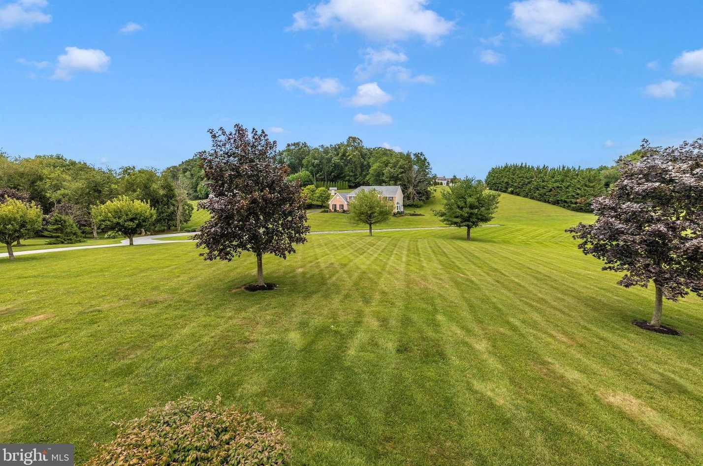 3185 Jupiter Island Ct, Mount Airy MD 21771-8070 exterior