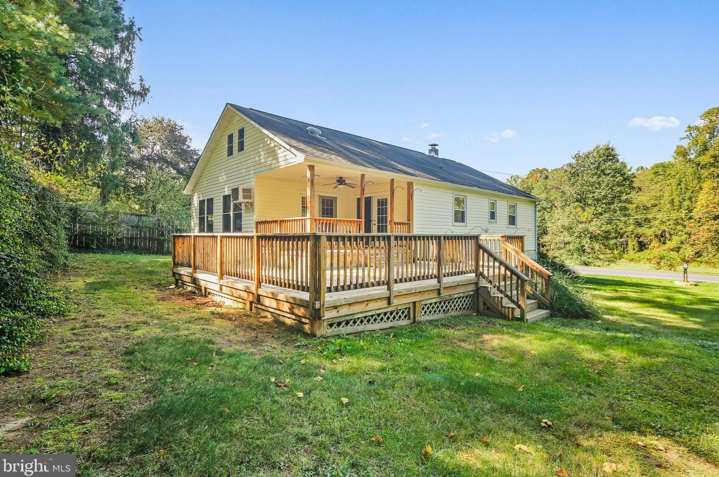 5349 Buffalo Rd, Mount Airy MD  21771-8303 exterior