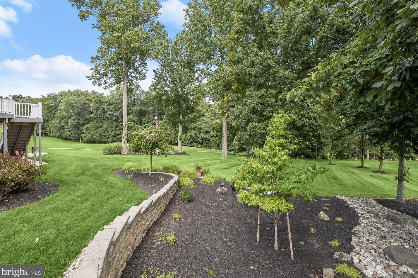 1935 Turnberry Ct, Patapsco MD 21048-1561 exterior