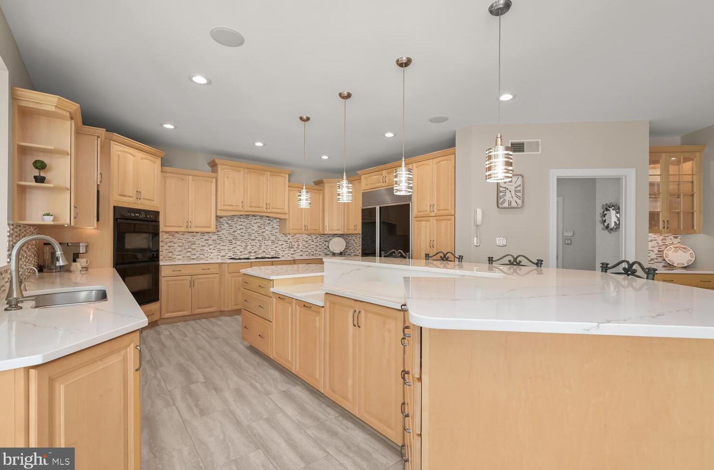 1935 Turnberry Ct, Patapsco MD 21048-1561 exterior