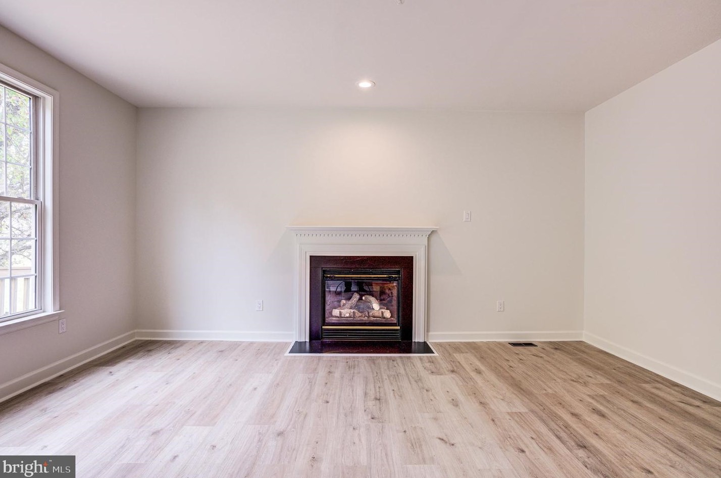 710 Longbow Rd, Mount Airy MD  21771-5870 exterior