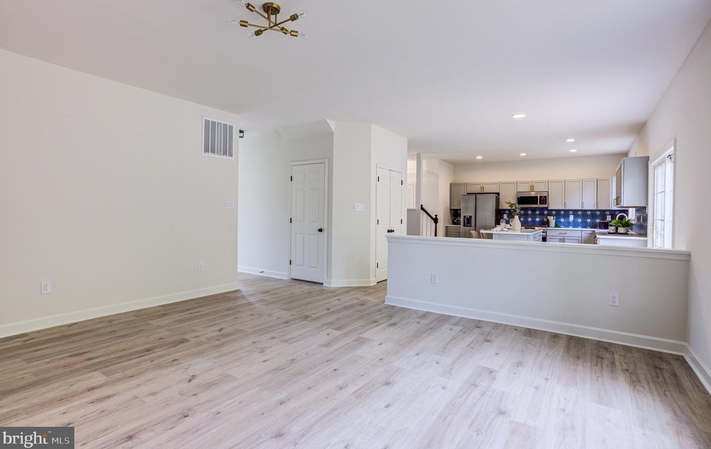 710 Longbow Rd, Mount Airy MD  21771-5870 exterior