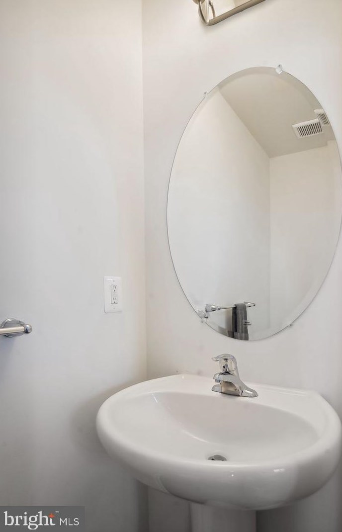 326 Crimson Ave, Taneytown MD  21787-2178 exterior