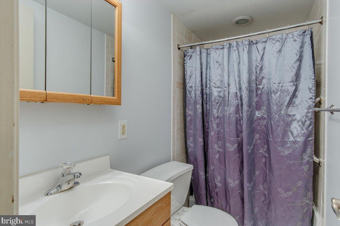 128 Meadowlark Ave, Mount Airy MD  21771-5536 exterior