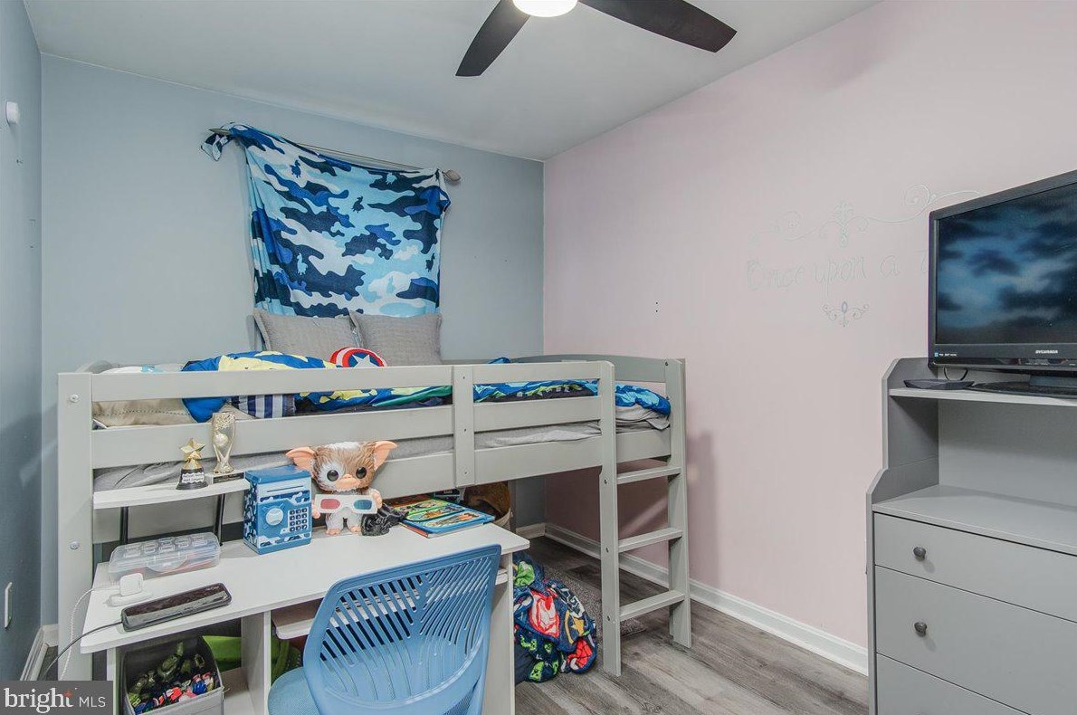 717 Robinwood Dr, Mount Airy MD 21771-5537 exterior