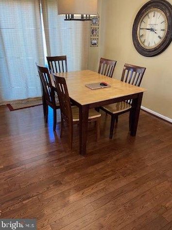 123 Cloverdale Ct, Mount Airy MD 21771-5204 exterior