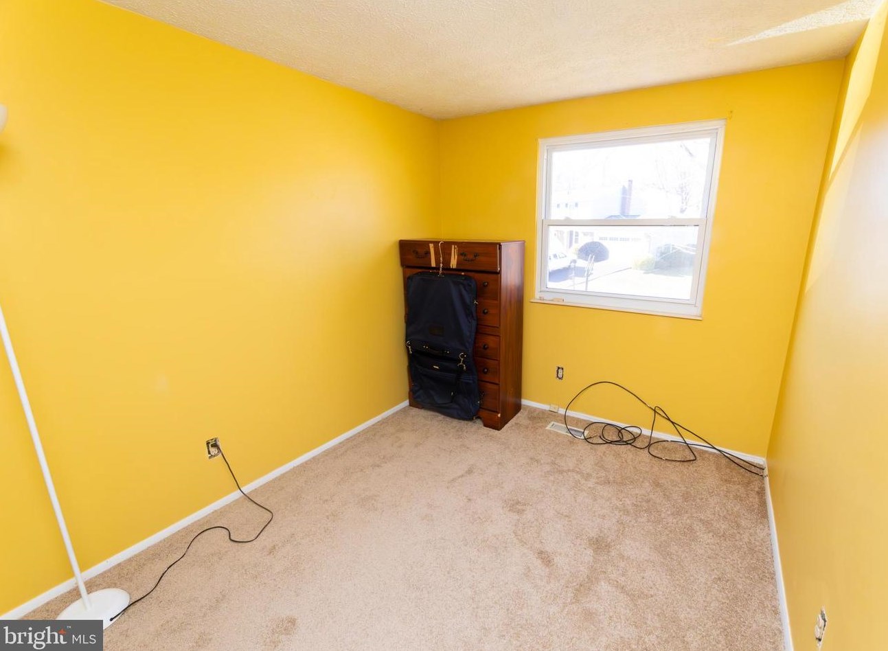 123 Cloverdale Ct, Mount Airy MD 21771-5204 exterior