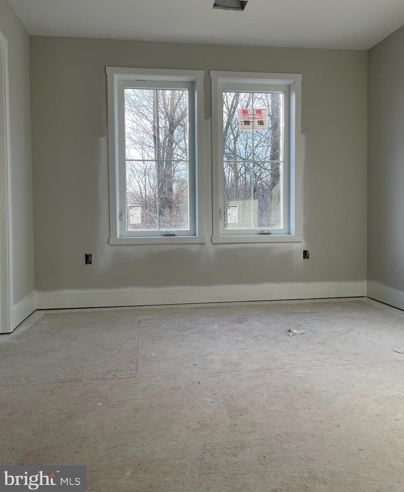 6013 Buffalo Rd, Mount Airy MD  21771-7421 exterior