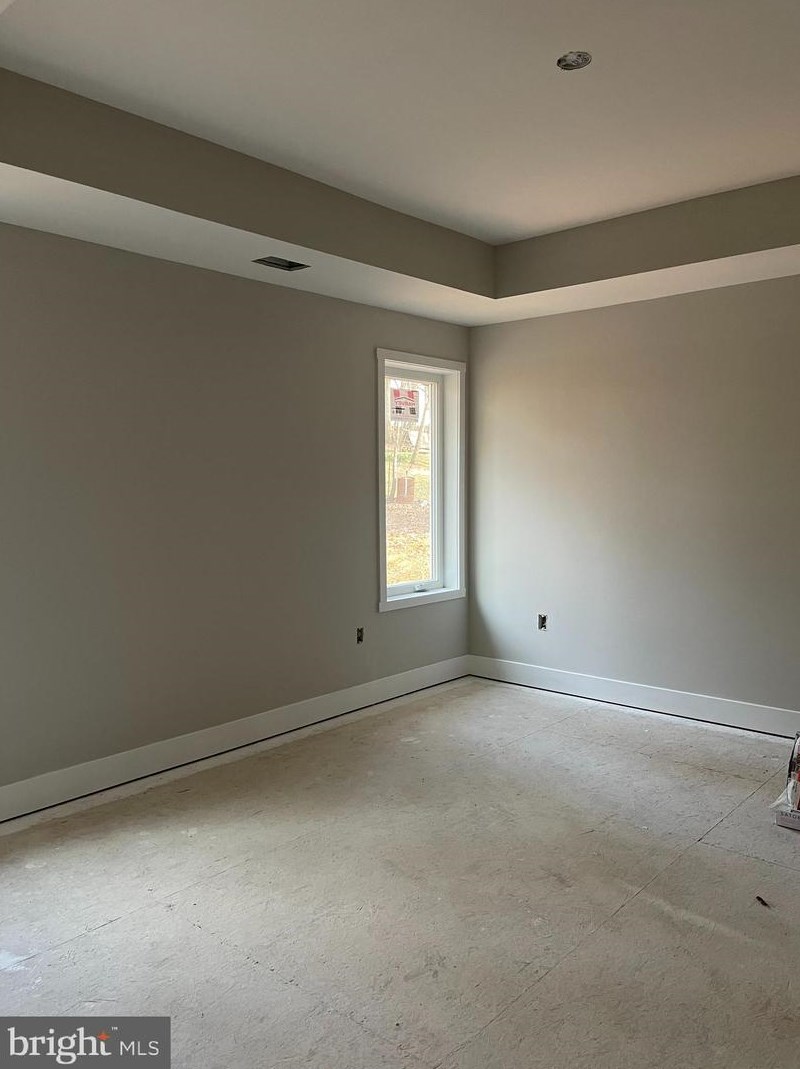 6013 Buffalo Rd, Mount Airy MD  21771-7421 exterior