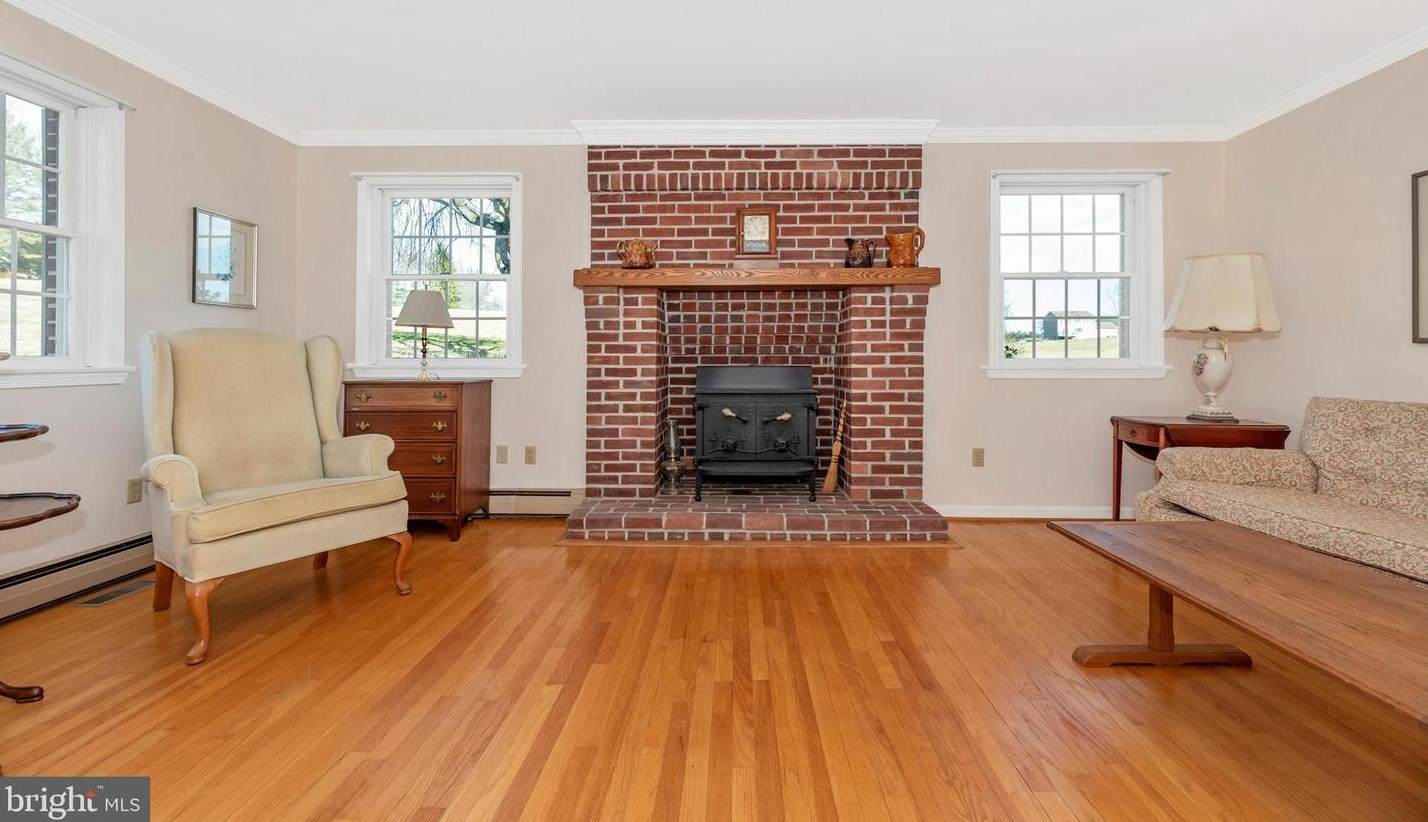 1891 Jordans Retreat Rd, New Windsor MD  21776-8505 exterior