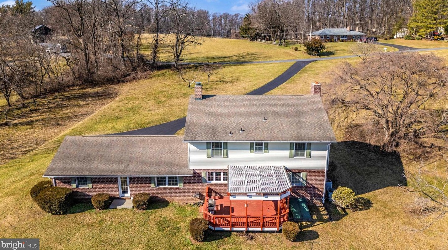 1891 Jordans Retreat Rd, New Windsor MD  21776-8505 exterior