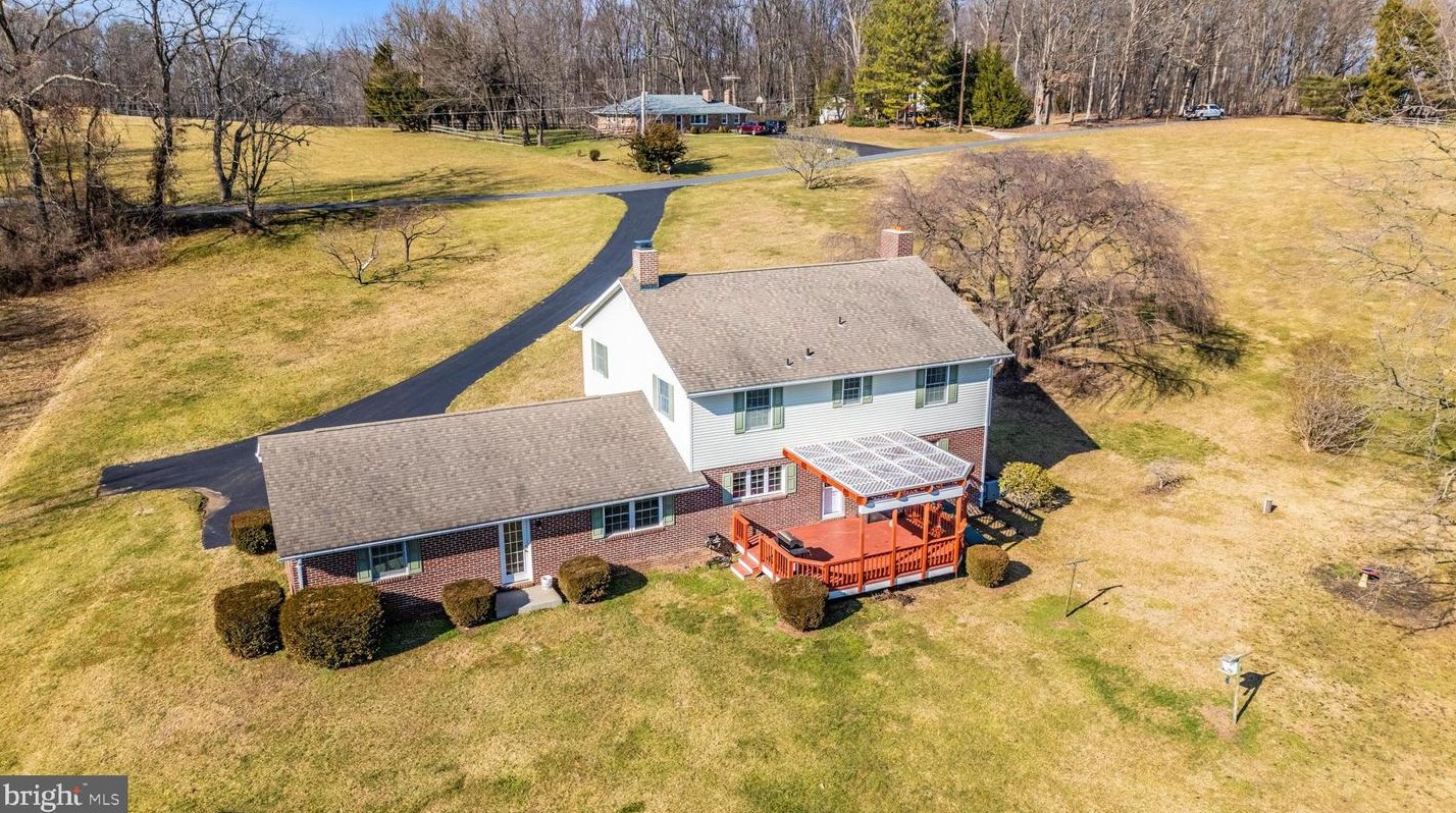 1891 Jordans Retreat Rd, New Windsor MD  21776-8505 exterior