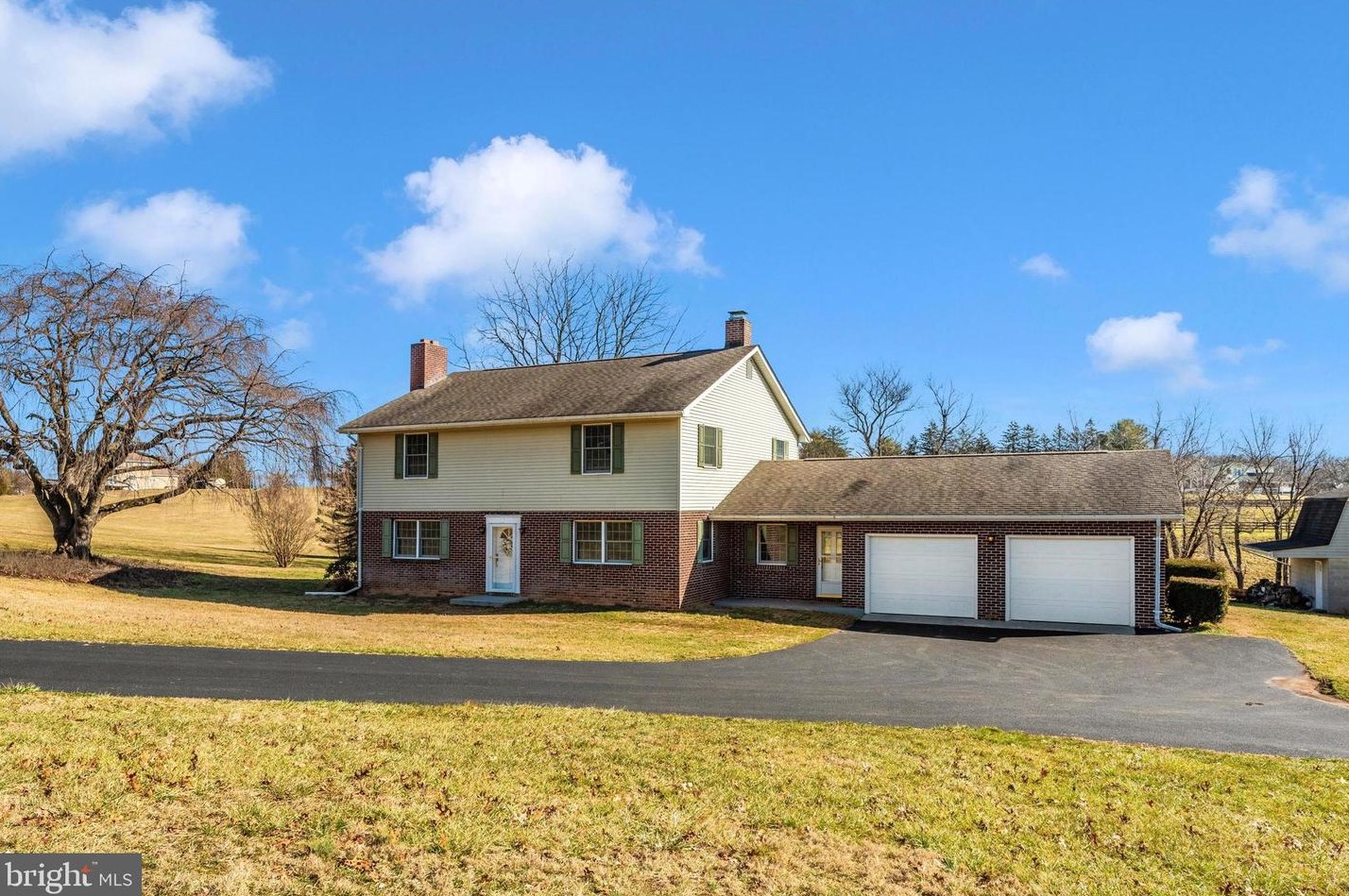 1891 Jordans Retreat Rd, New Windsor MD  21776-8505 exterior