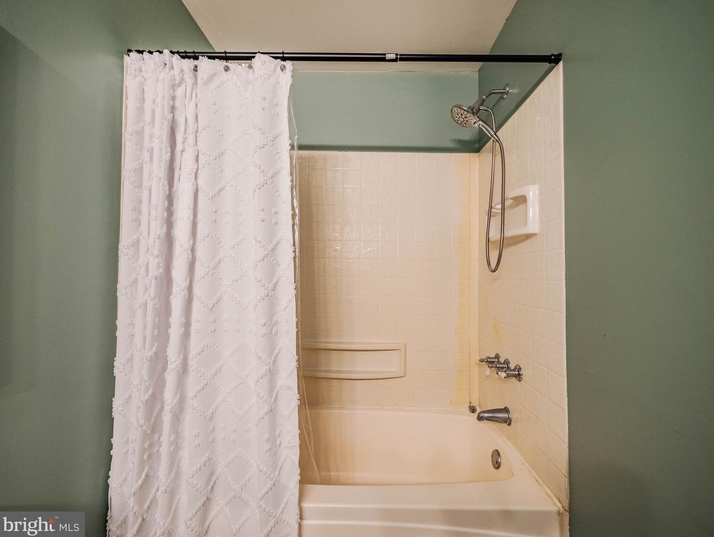 127 Meadowlark Ave, Mount Airy MD  21771-5534 exterior