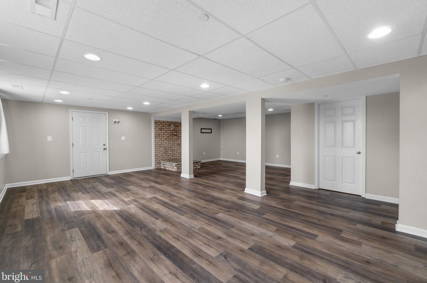 5142 Perry Rd, Mount Airy MD  21771-8808 exterior