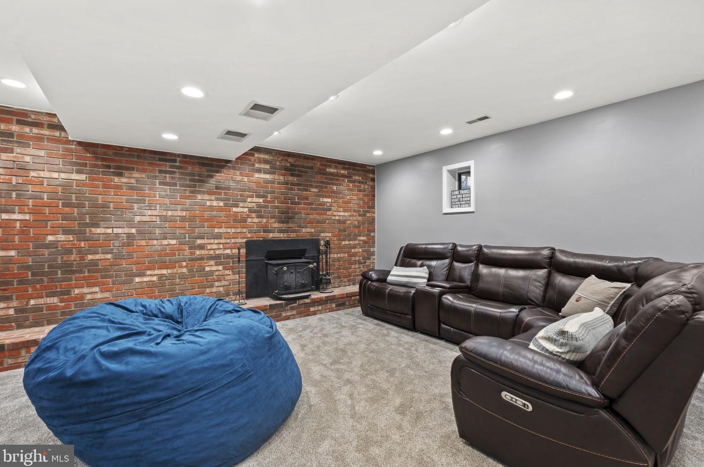 5417 Ridge Rd, Mount Airy MD  21771-8111 exterior