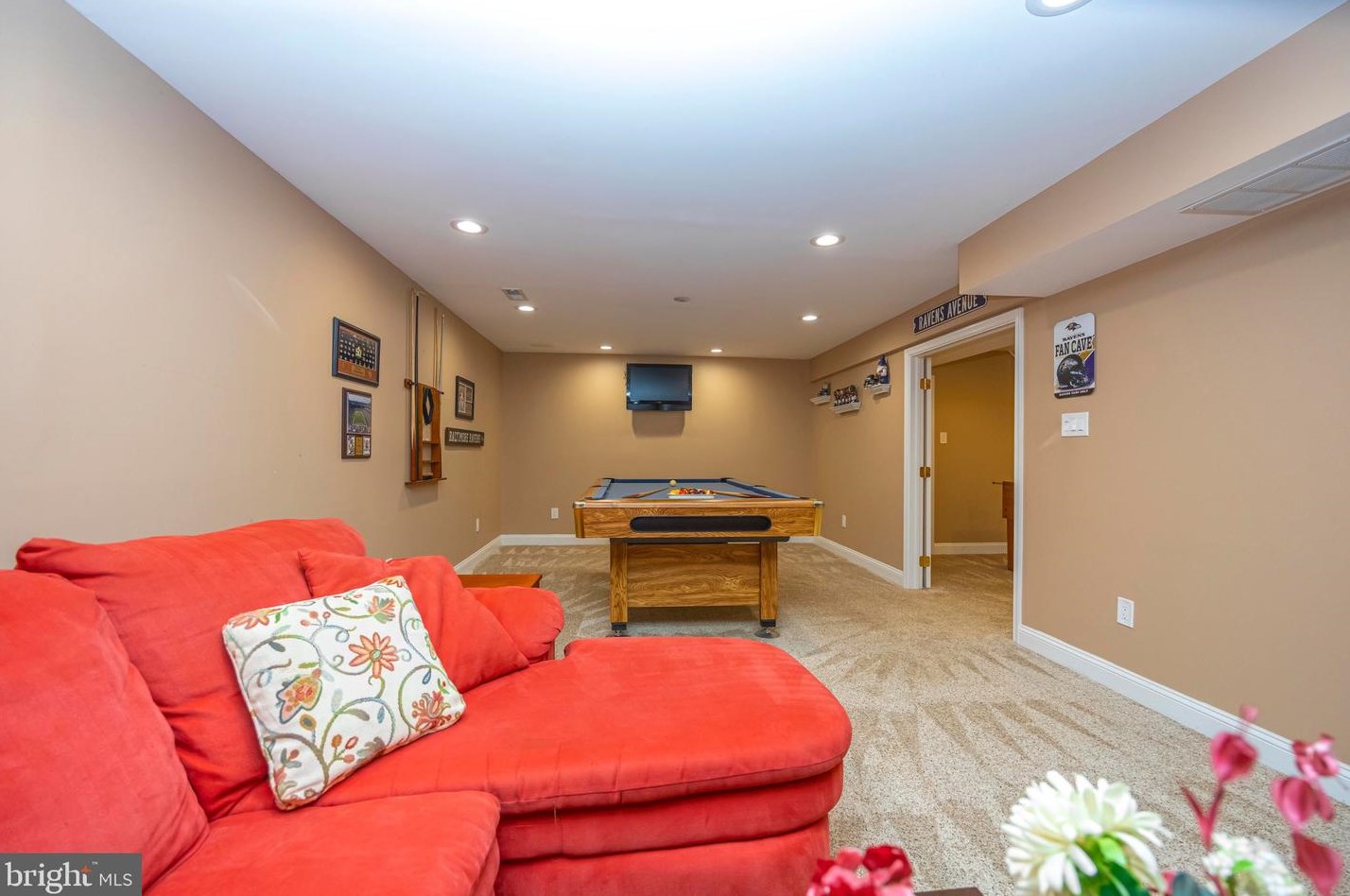 5107 Fleming Rd, Mount Airy MD 21771-8710 exterior