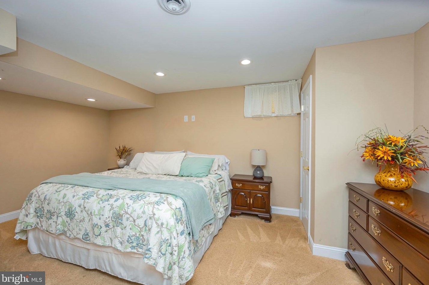 5107 Fleming Rd, Mount Airy MD 21771-8710 exterior