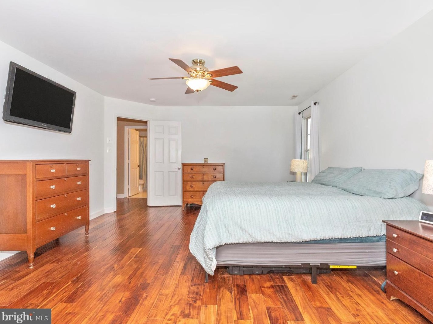 709 Longbow Rd, Mount Airy MD  21771-5869 exterior