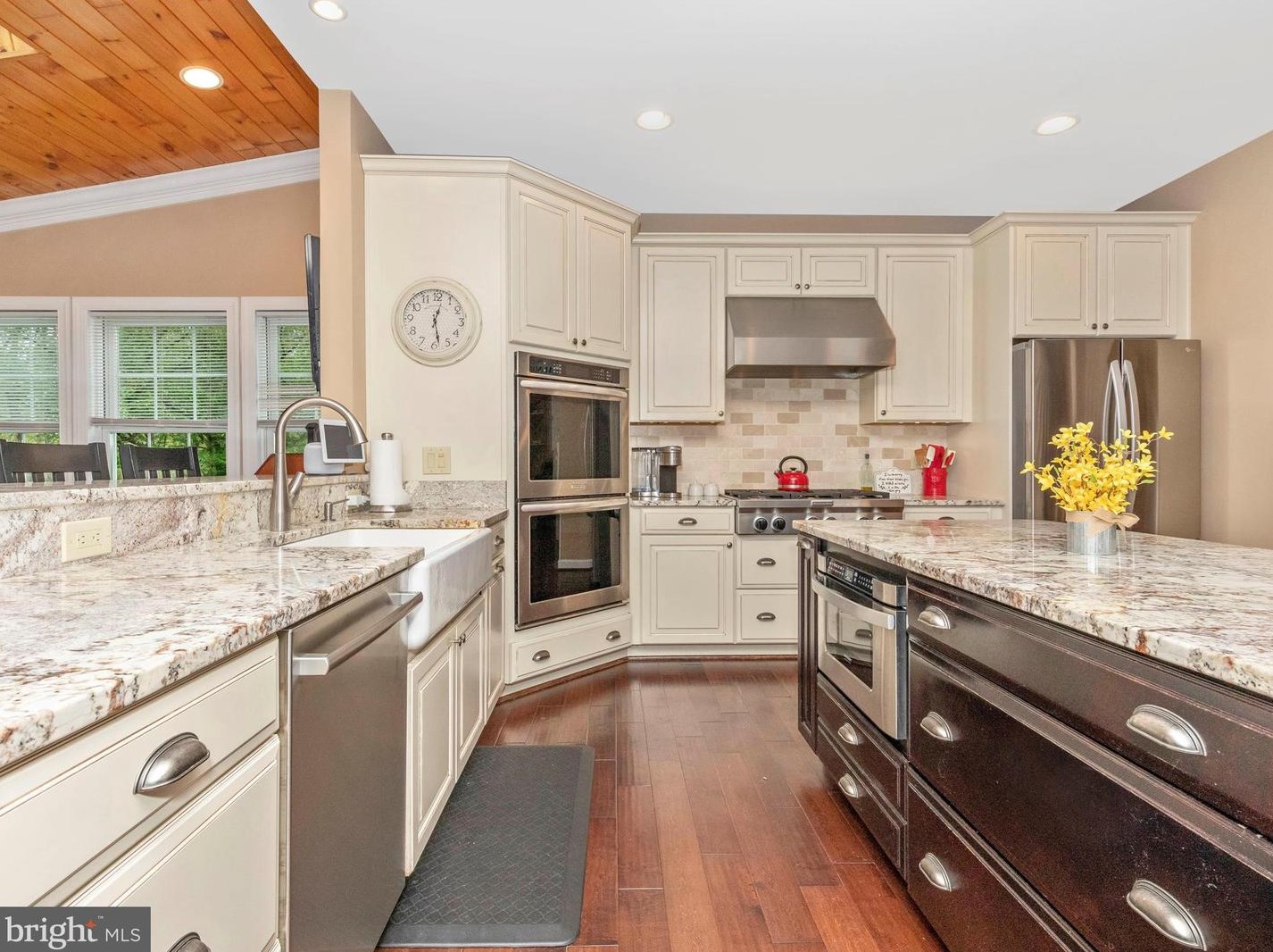 709 Longbow Rd, Mount Airy MD  21771-5869 exterior