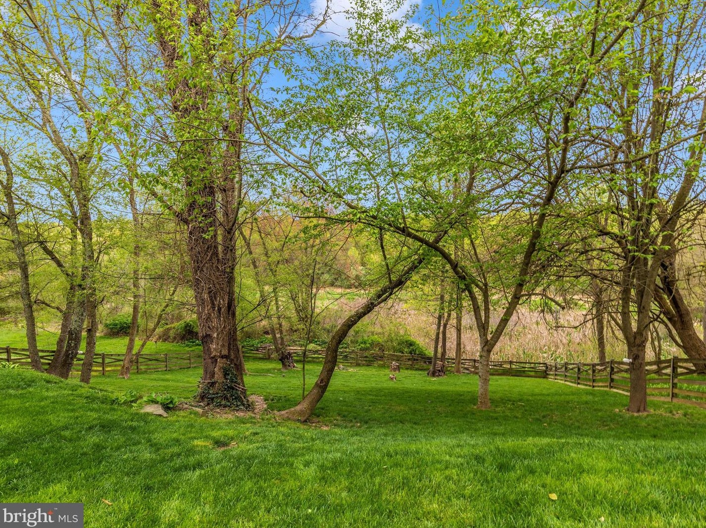 709 Longbow Rd, Mount Airy MD  21771-5869 exterior