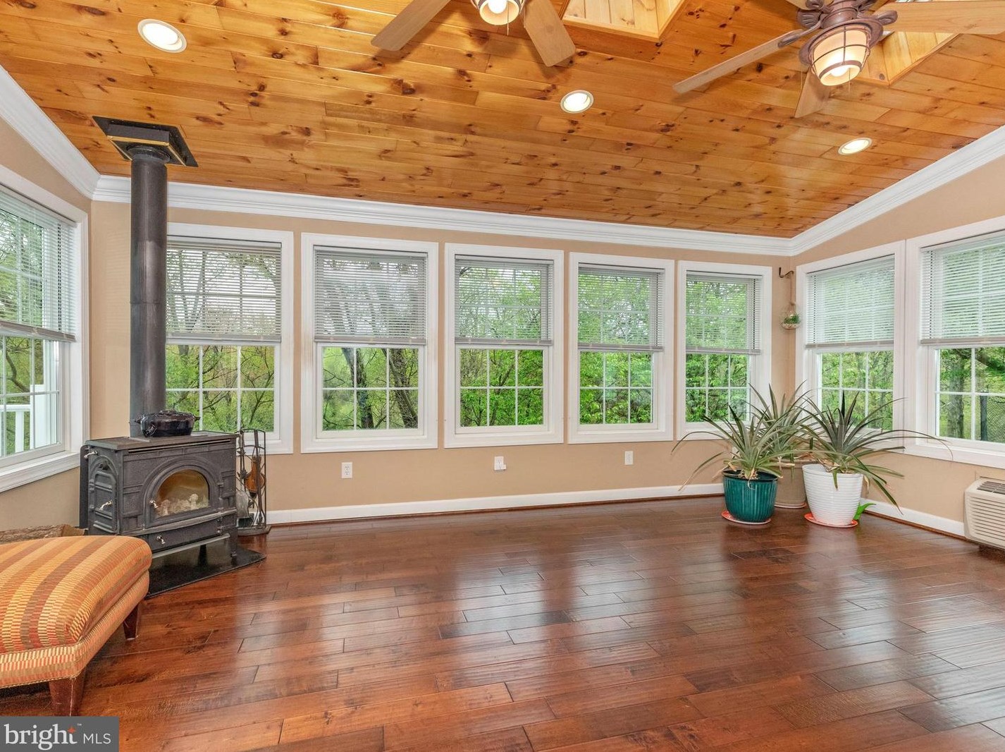 709 Longbow Rd, Mount Airy MD  21771-5869 exterior