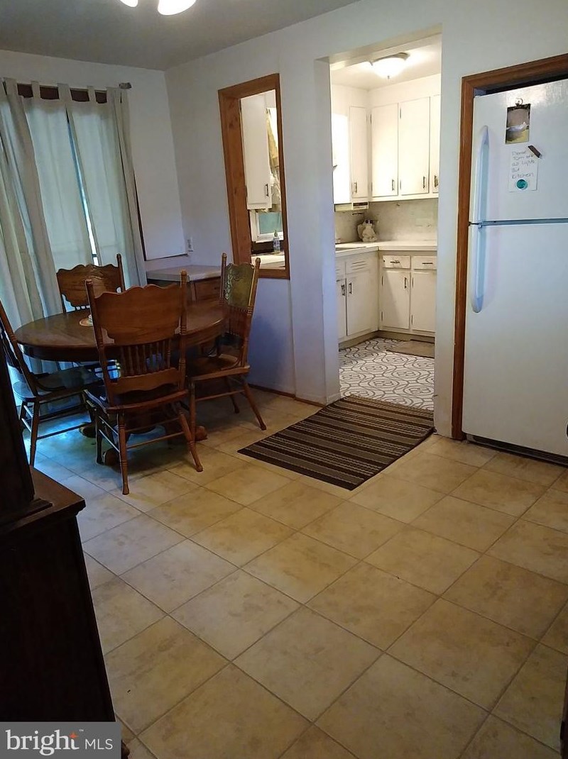 2922 Cedarhurst Rd, Patapsco MD 21048-2320 exterior